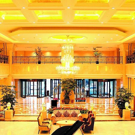 Northyorker Hotel Service Apartment Шеньян Экстерьер фото
