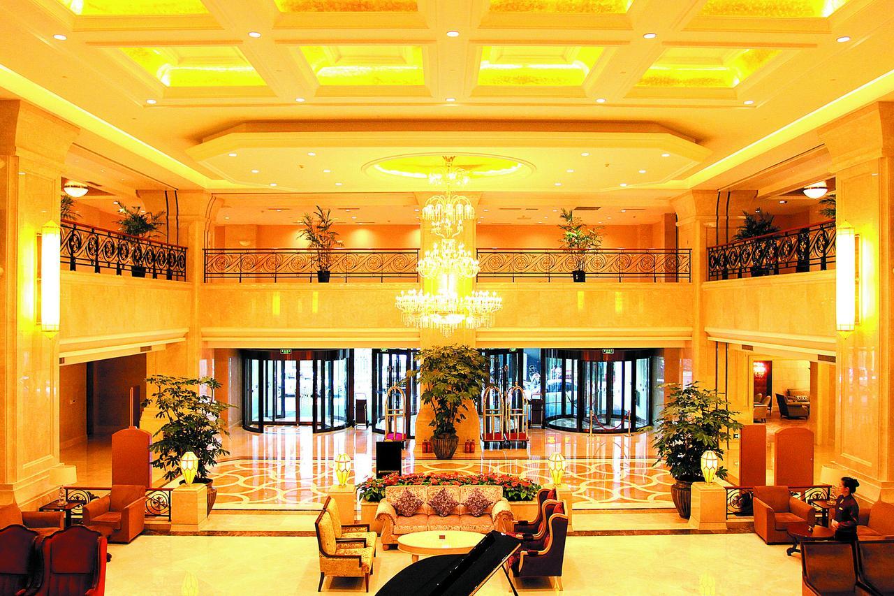 Northyorker Hotel Service Apartment Шеньян Экстерьер фото